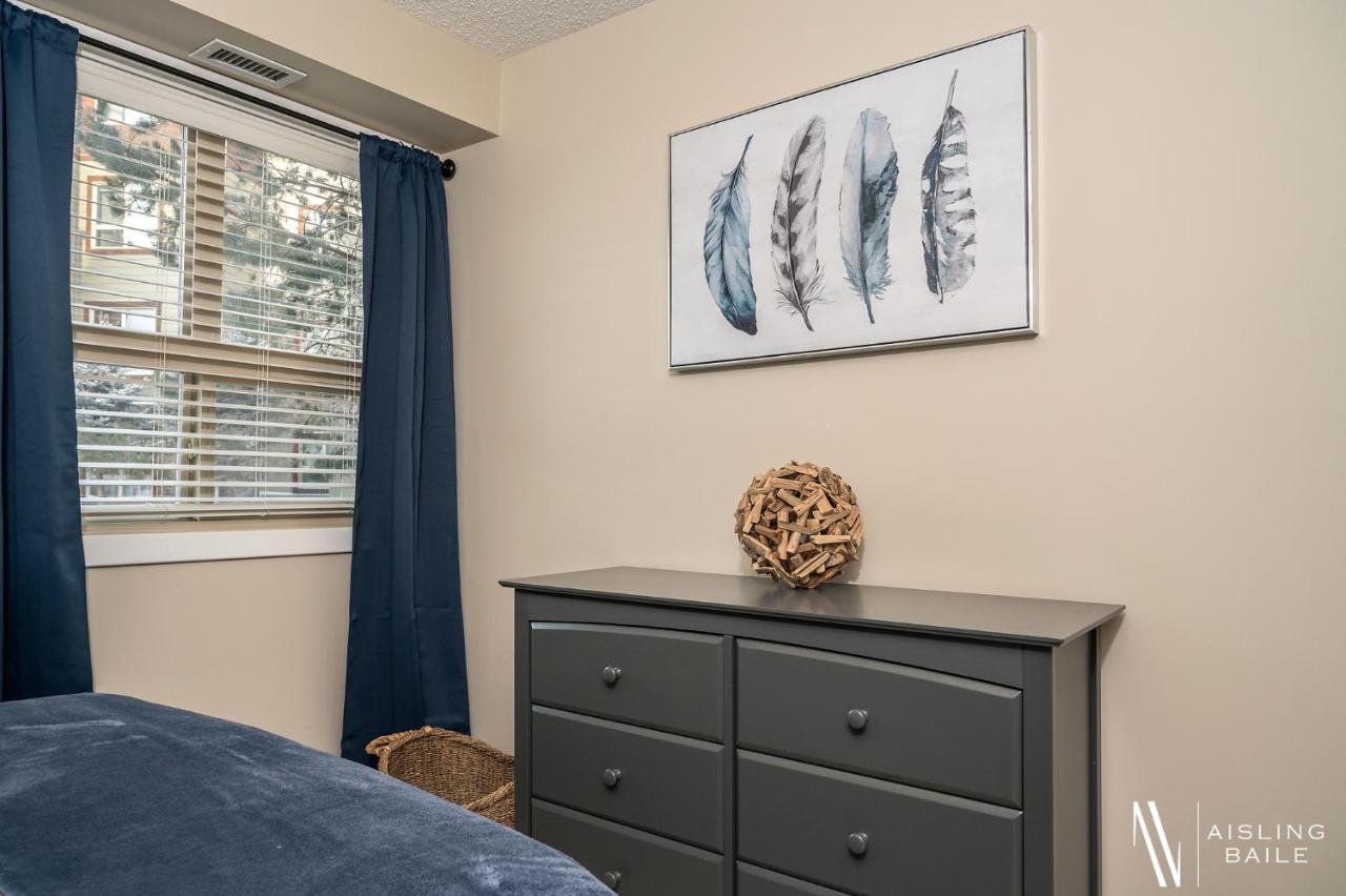 Rustic Modern 2 Bed 2 Bath With Lakeview Pool And Hot Tub Invermere Buitenkant foto
